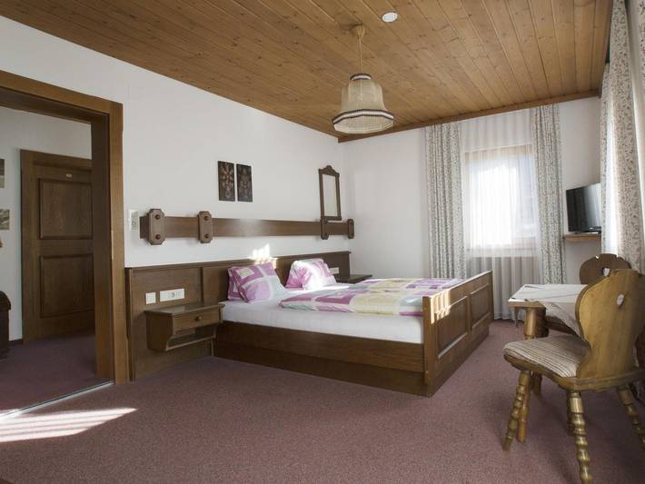 Ferienwohnung für 2 Personen, mit Sauna und Garten sowie Ausblick, kinderfreundlich in Eben am Achensee - 4