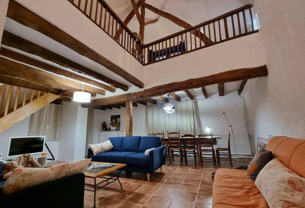 Longère 12p 157 m² 3 Ch 9 Lits piscine chauffée partagée Sancerre in Crézancy-en-Sancerre, Région de Bourges