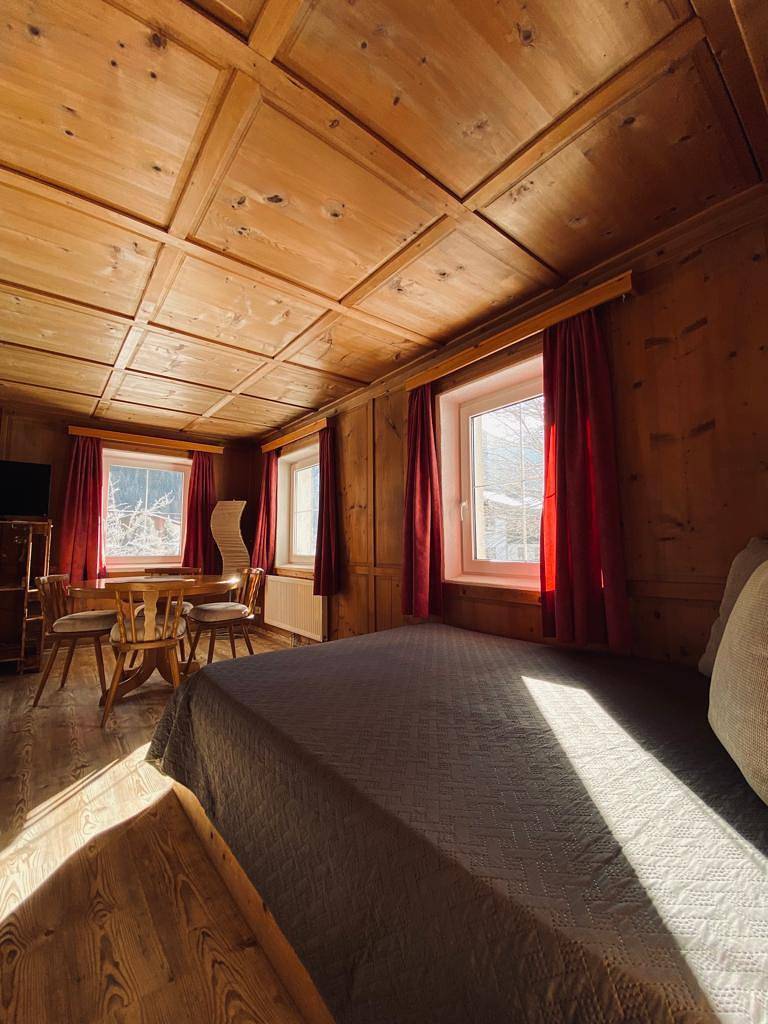 Ganze Ferienwohnung, Gästehaus Hoamat'l in Bach, Allgäuer Alpen (Österreich)