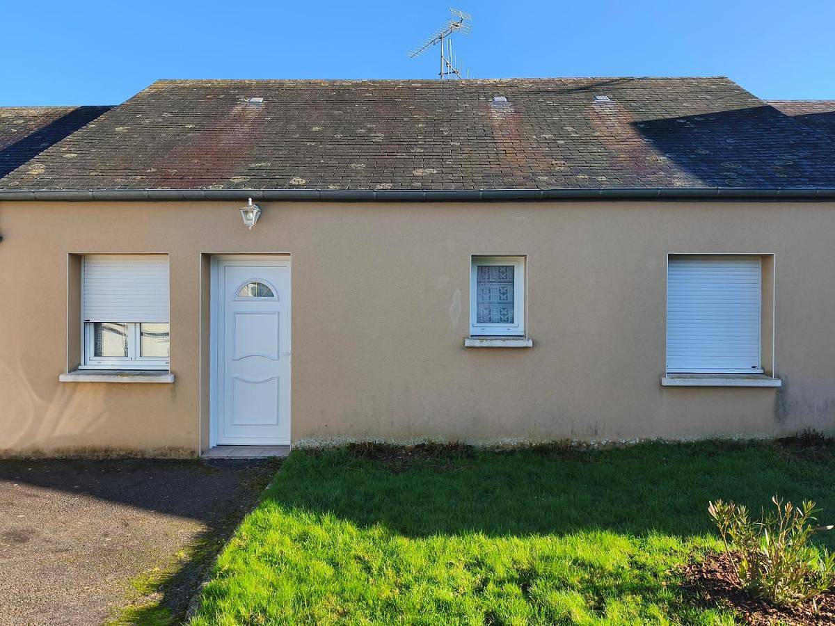 Two-Bedroom House in Saint-Berthevin, Mayenne