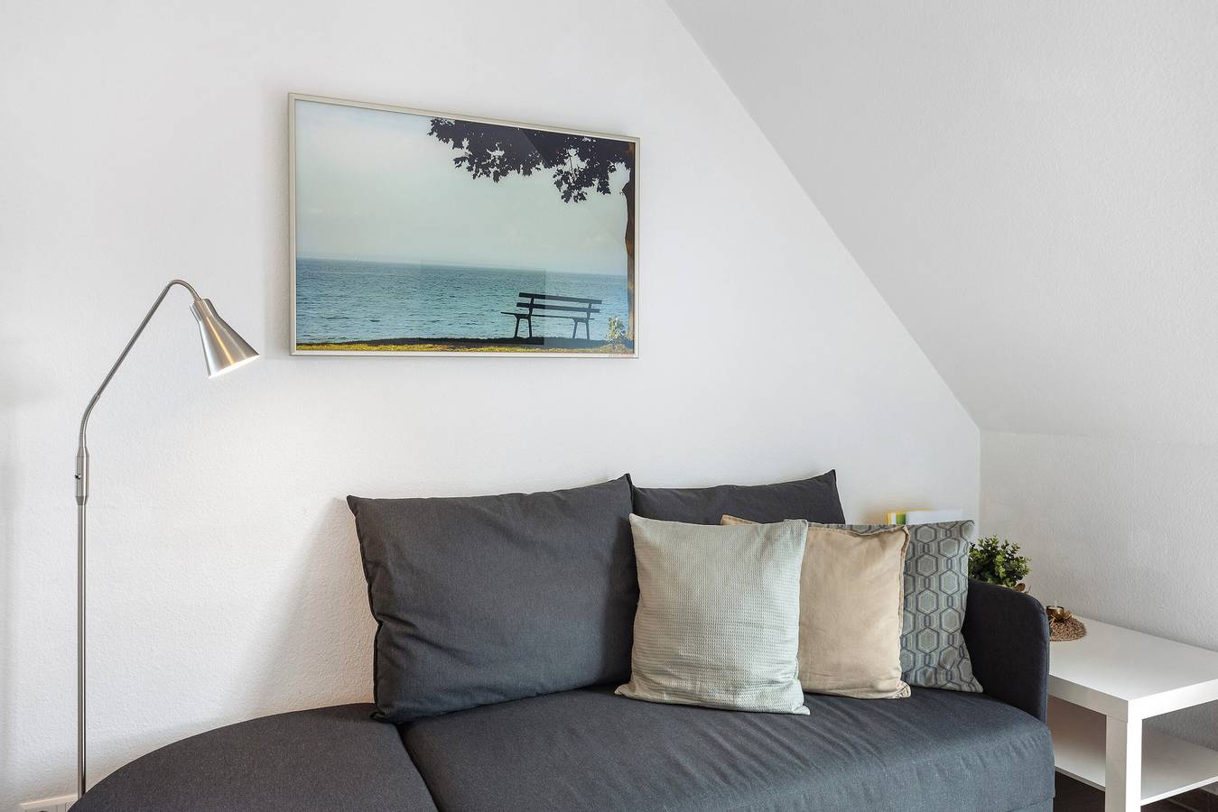 Ganze Wohnung, Apartment 'Sonnendeck mit Balkon' mit Seeblick, Gemeinschaftsterrasse und Wlan in Moos, Untersee