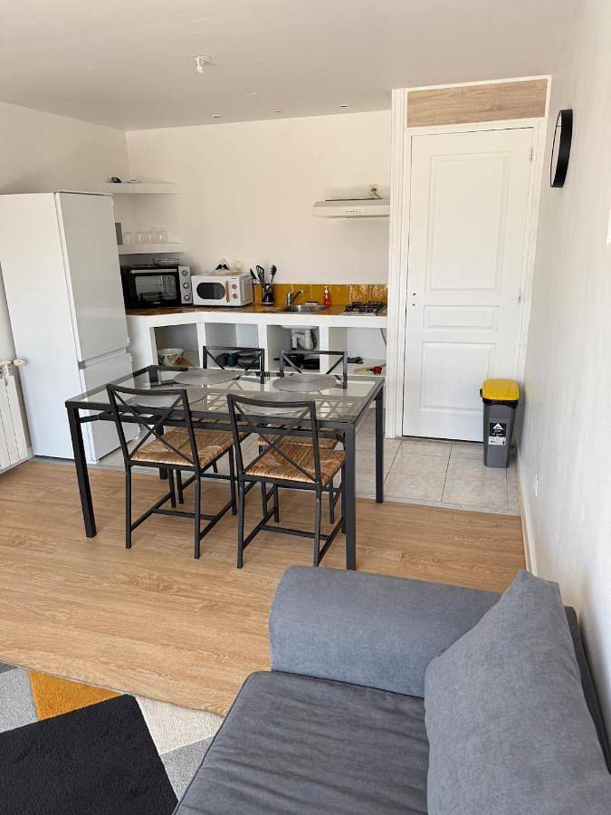 Gîte pour 3 personnes, avec terrasse à Fabrezan - 3