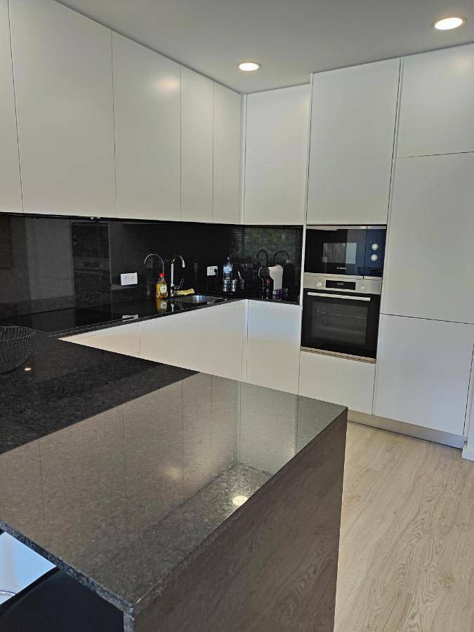 Gîte pour 4 personnes, avec vue sur le lac ainsi que balcon et vue à Bragança - 4