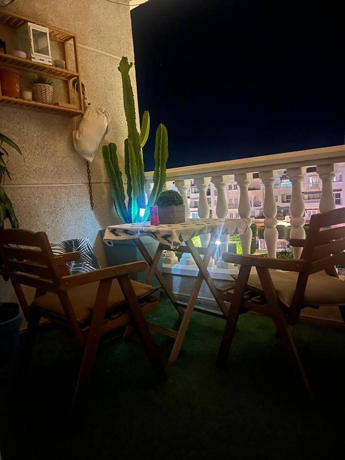 Apartamento entero, Apartment with Sea View in Almerimar, El Ejido