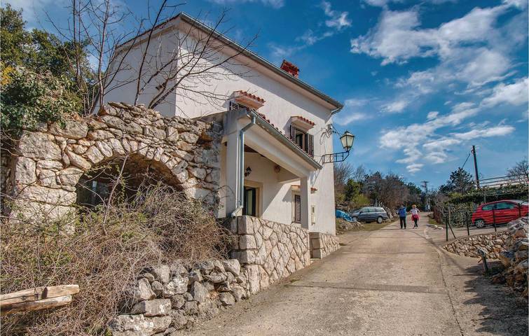 Casa vacanza per 7 persone, con Terrazza a Cherso