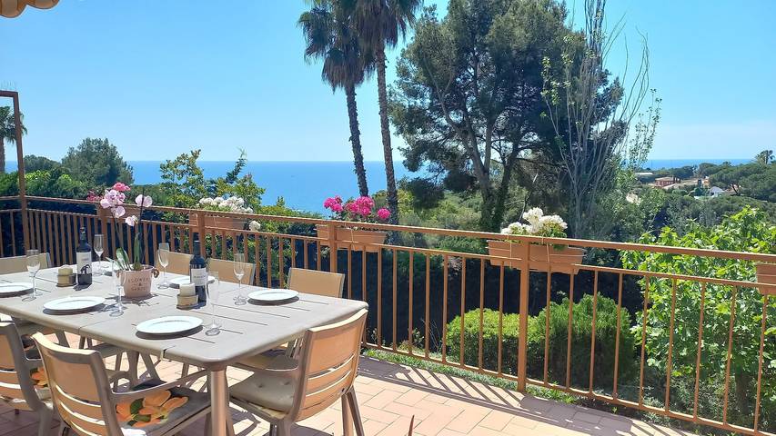 Irina in Cala San Francisco, Blanes