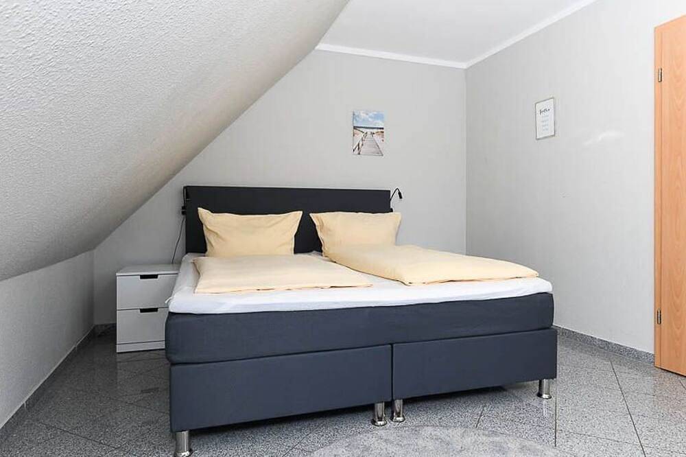 Ferienhaus A - Gästehäuser Heimathafen in Bensersiel, Esens