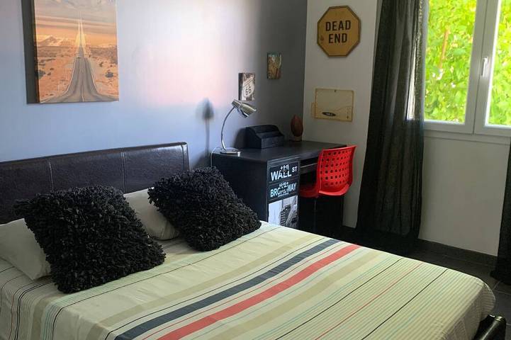 Location de vacances pour 8 personnes, avec terrasse et jardin à Murviel-lès-Béziers - 4