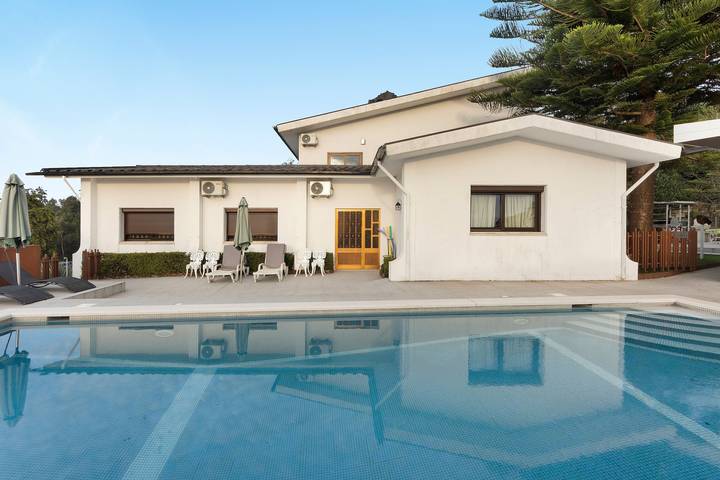 Dom dla 6 osób, z ogród i basen dla dzieci, zwierzęta dozwolone w Portugalia