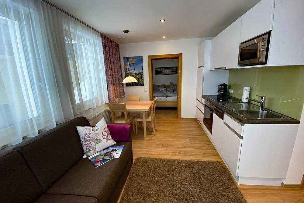 Vacation apartment - Hotel Garni Enzian in Damüls, Bregenz Forest