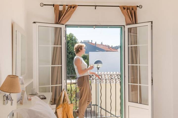 Hôtel pour 3 personnes, avec jacuzzi ainsi que piscine et jardin à Mercadal - 3