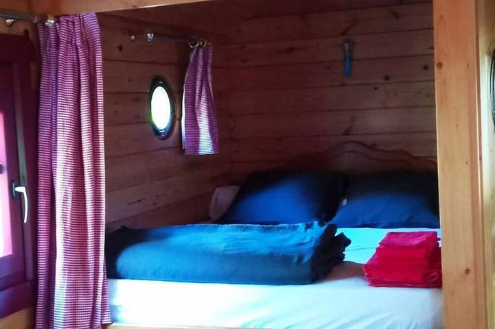 Gîte pour 4 personnes, avec terrasse à Chantenay-Villedieu - 2