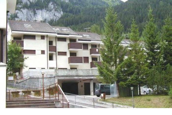 Entire holiday apartment, Condominio Enrosadira - 212 Licia in Alba (Canazei), Canazei