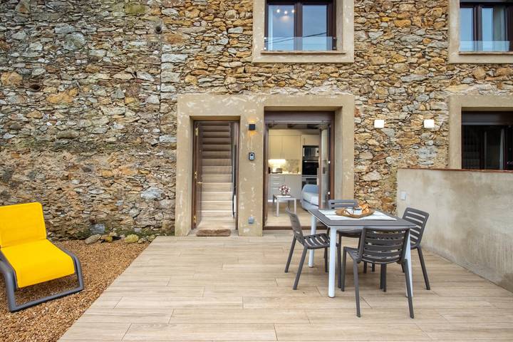 Casa rural para 3 personas, con Terraza en Pals - 3