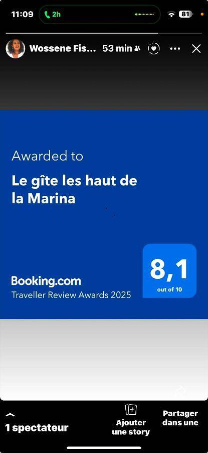 Location de vacances pour 4 personnes, avec vue ainsi que piscine et jardin à Gourbeyre - 2