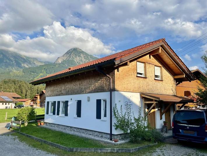 Ferienhaus für 6 Personen, mit Terrasse und Garten in Langenwang