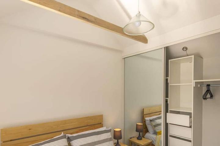 Appartement entier, Studio-Standard-Sdb privée avec douche-Balcon-First Floor in Worthing, Sussex de l'Ouest