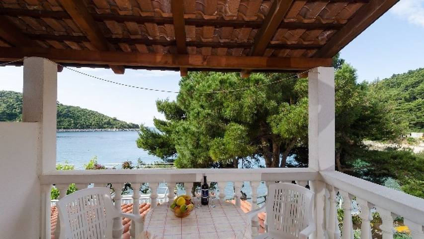 Apartament wakacyjny dla 2 osób, z taras w Mljet