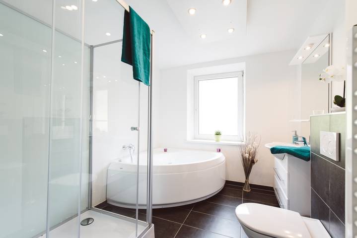 Ganze Wohnung, Comfort Ferienwohnung mit Whirlwanne in Eisenerz, Östliche Obersteiermark
