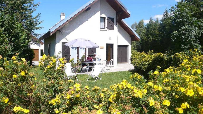 Gîte pour 8 personnes, avec jardin à Corrençon-en-Vercors
