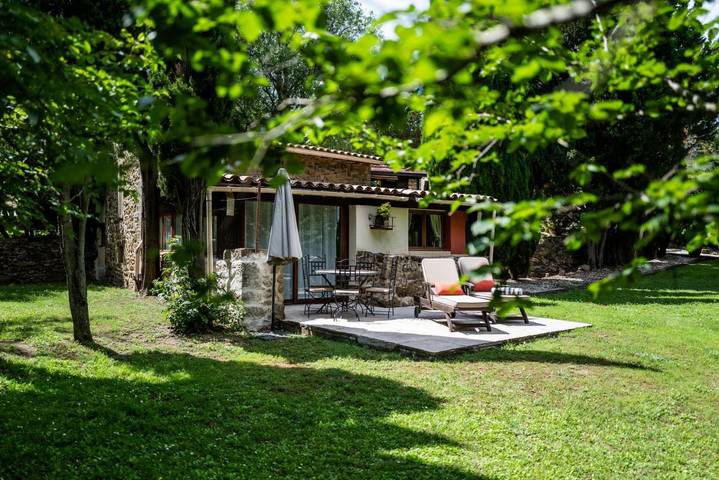 Location de vacances pour 5 personnes, avec jardin ainsi que piscine et vue à Octon - 4