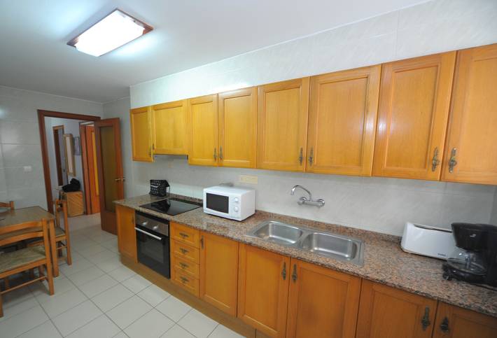 Gîte pour 6 personnes, avec terrasse, adapté aux familles à Benicasim - 4