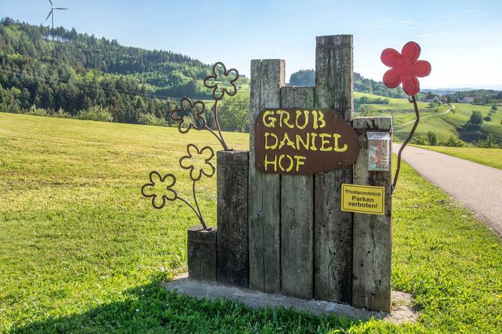 Ganze Wohnung, Grub-Daniel-Hof - Ferienwohnung Sonnenblume, 45qm, max. 2 Erwachsene + 2 Kinder in Freiamt, Südschwarzwald