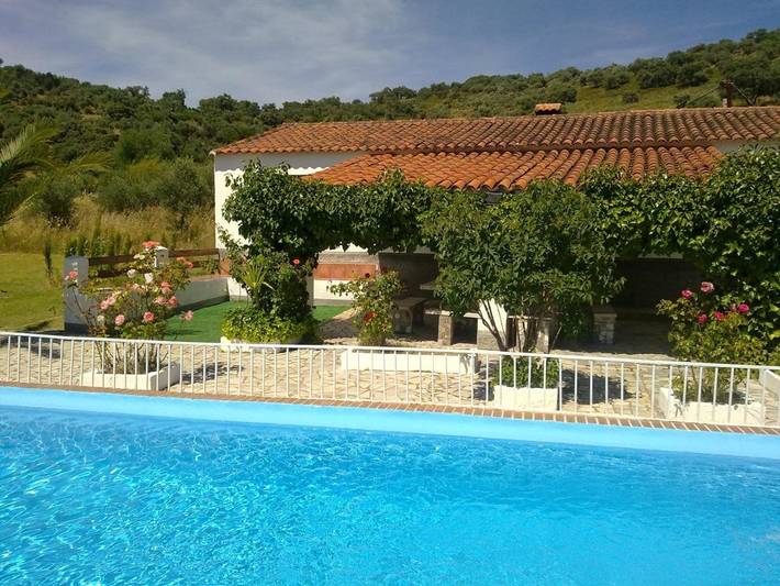 Casa rural para 10 personas, con Terraza además de Jardín y Piscina en Aroche - 2