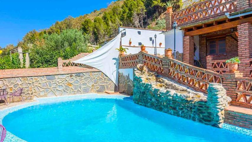 Casa rural para 14 personas en Órgiva