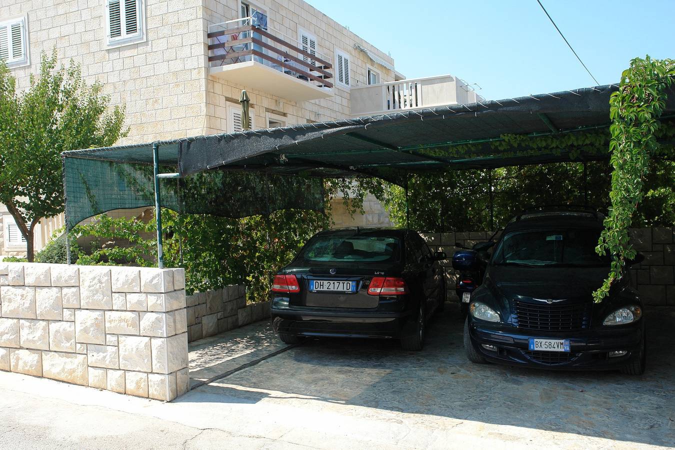 Ganze Wohnung, 2-Zimmer-Ferienwohnung mit Klima Supetar, Brac A-13180-b in Supetar, Brac