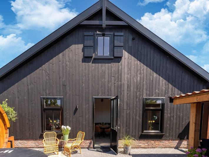Ferienhaus für 4 Personen, mit Terrasse und Garten sowie Sauna in Callantsoog