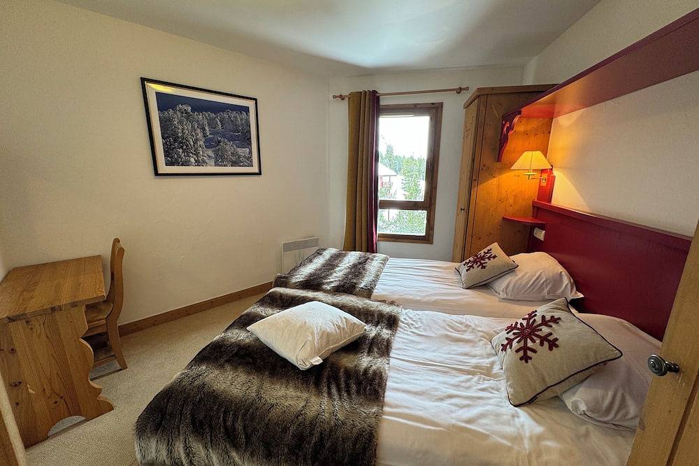 Entire apartment, Spacious, bright 2-bedroom apartment in the heart of Arc 1950 - sleeps 6 in Arc 1950, Bourg-Saint-Maurice