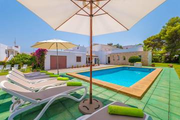 Holiday home in Cala d'Or, Santanyí für 6 