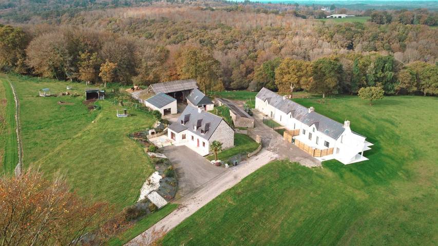 Gîte pour 4 personnes, avec jardin ainsi que jacuzzi et terrasse à Inguiniel - 4