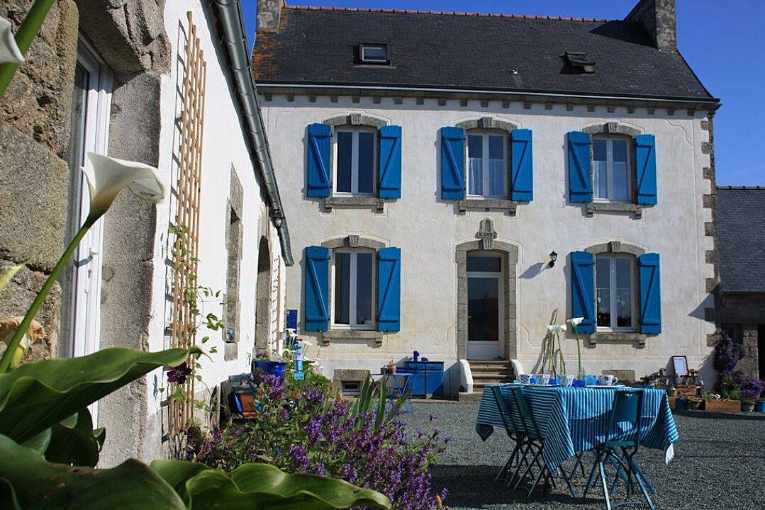 Maison d'hôtes Les Bulles Bleues - Chambre Bleu Galet in Pouldreuzic, Côte de Cornouaille