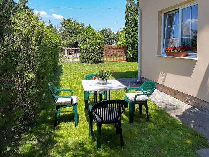 Ferienwohnung für 5 Personen, mit Balkon und Terrasse sowie Garten in Balatonmariafürdö - 2