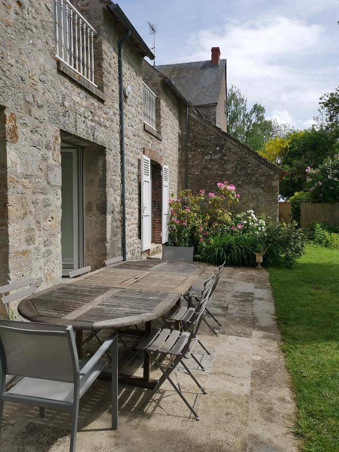 Gîte pour 7 personnes, avec jardin à Fresnay-l'Évêque
