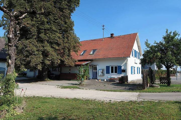 Ferienwohnung für 8 Personen in Königsbrunn