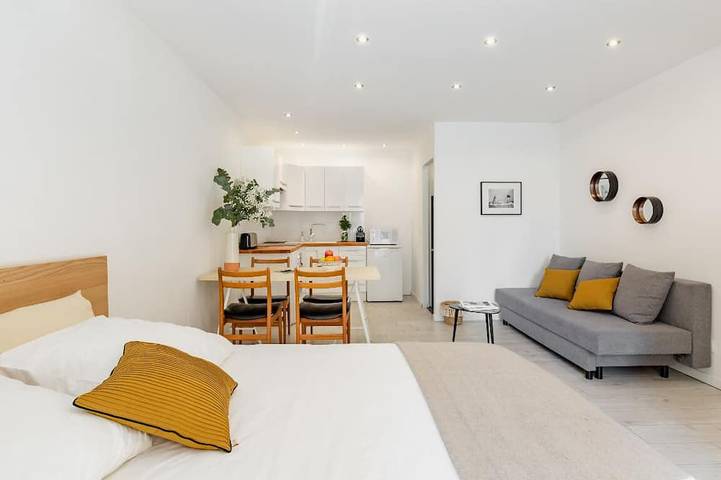 Appartement entier, Joli Studio en plein centre du quartier Mazarin ! in Aix-en-Provence, Côte méditerranéenne (France)