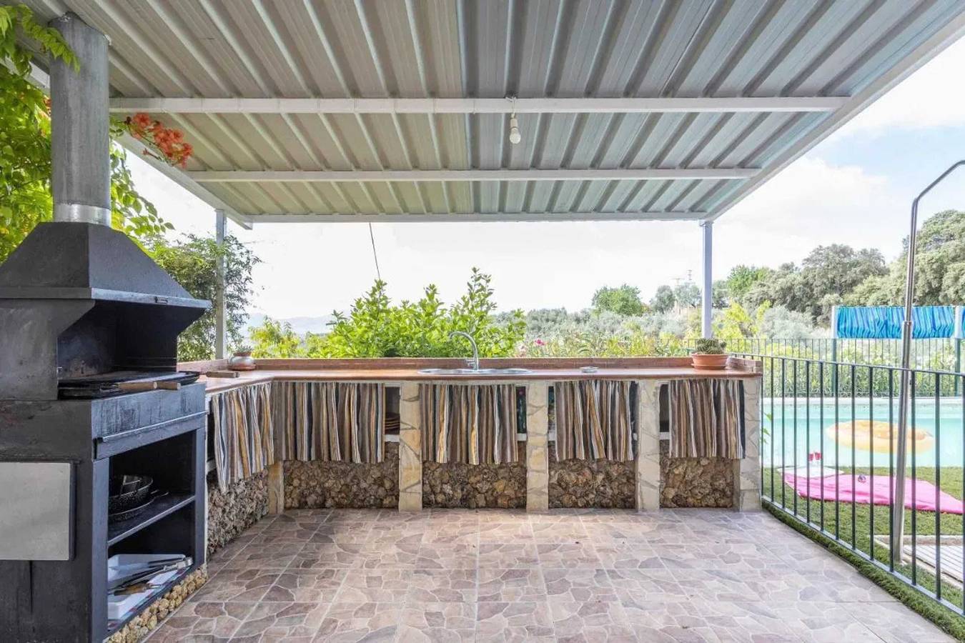 Spacious villa with mountain view in Archidona, private pool in Archidona, Málaga Province