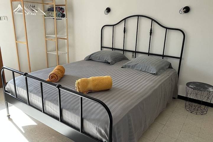 Location de vacances pour 6 personnes, avec jardin, animaux acceptés à Laval-Saint-Roman - 3