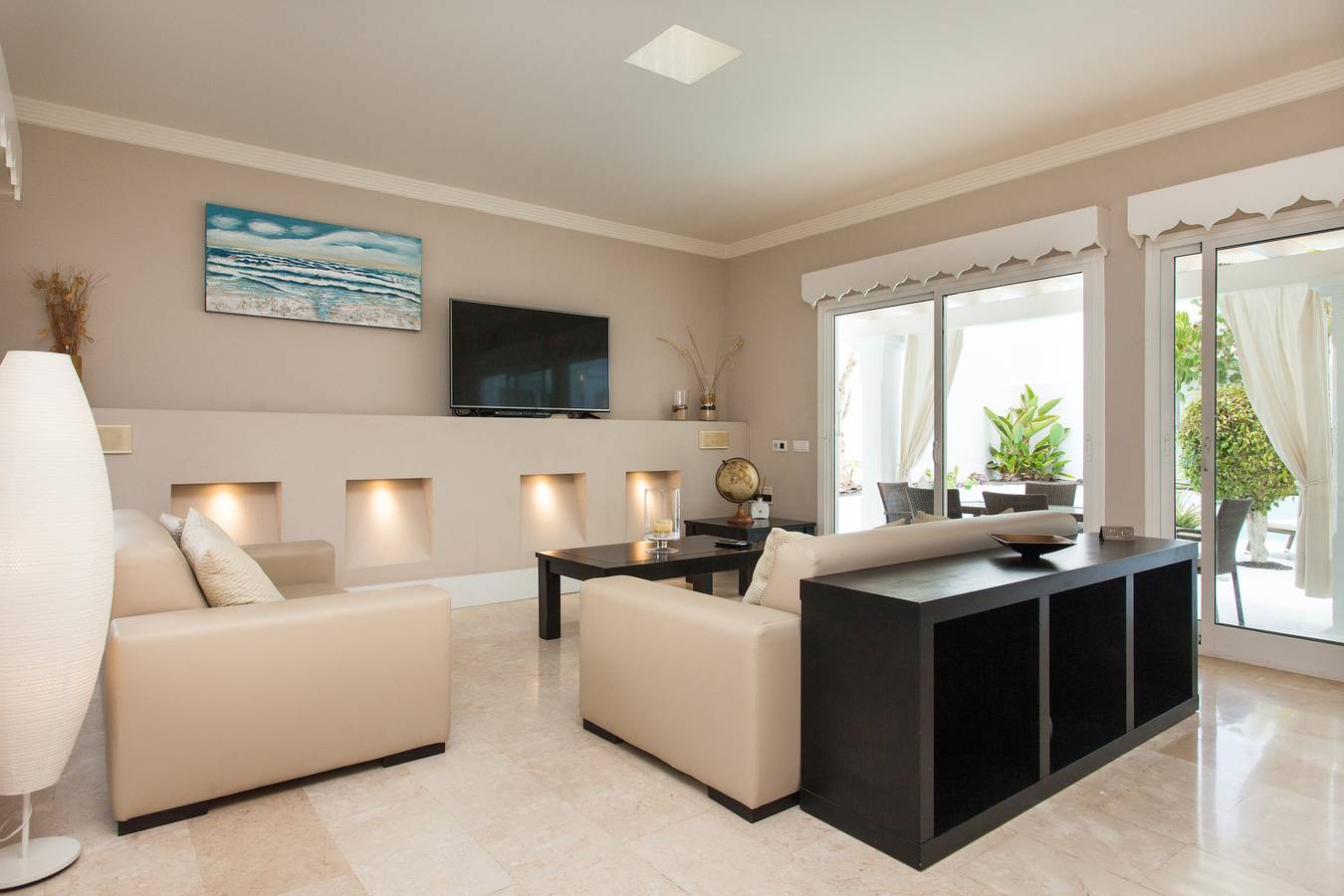 Casa de vacaciones "Villa 82" con vistas a la montaña, piscina y Wi-Fi in Geafond, La Oliva