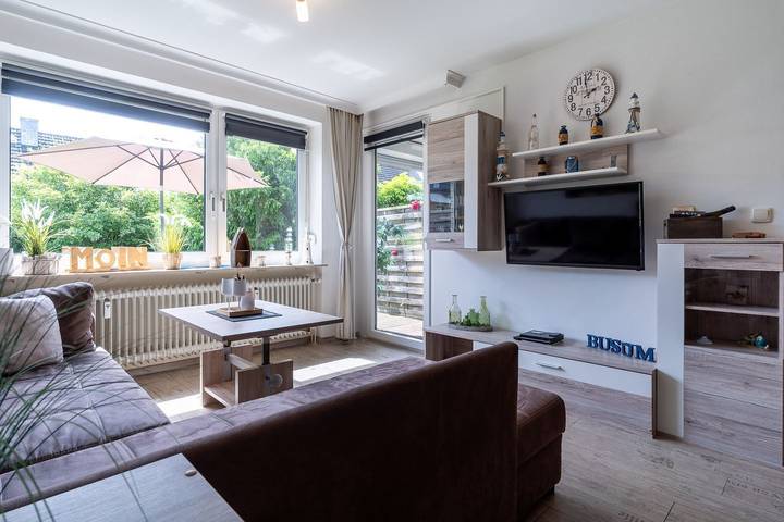 Ganze Wohnung, Kleine Auszeit in Büsum: Ihre Ferienwohnung mit Südterrasse der Nordsee in Büsum, Kreis Dithmarschen