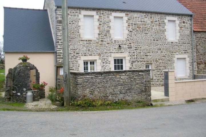 Gîte pour 6 personnes, avec terrasse et jardin à Le Mesnil