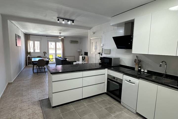 Ferienwohnung für 6 Personen, mit Balkon - 1