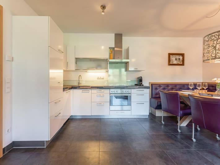 Ganze Wohnung, Geräumige Wohnung mit Wellness nahe dem Zentrum in Hohe Tauern, Kaprun