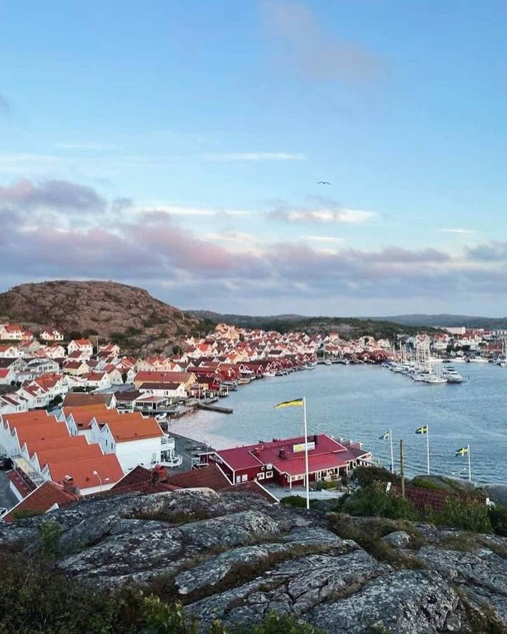 Hus för 16 Personer, med Balkong samt Terass och Trädgård i Hunnebostrand