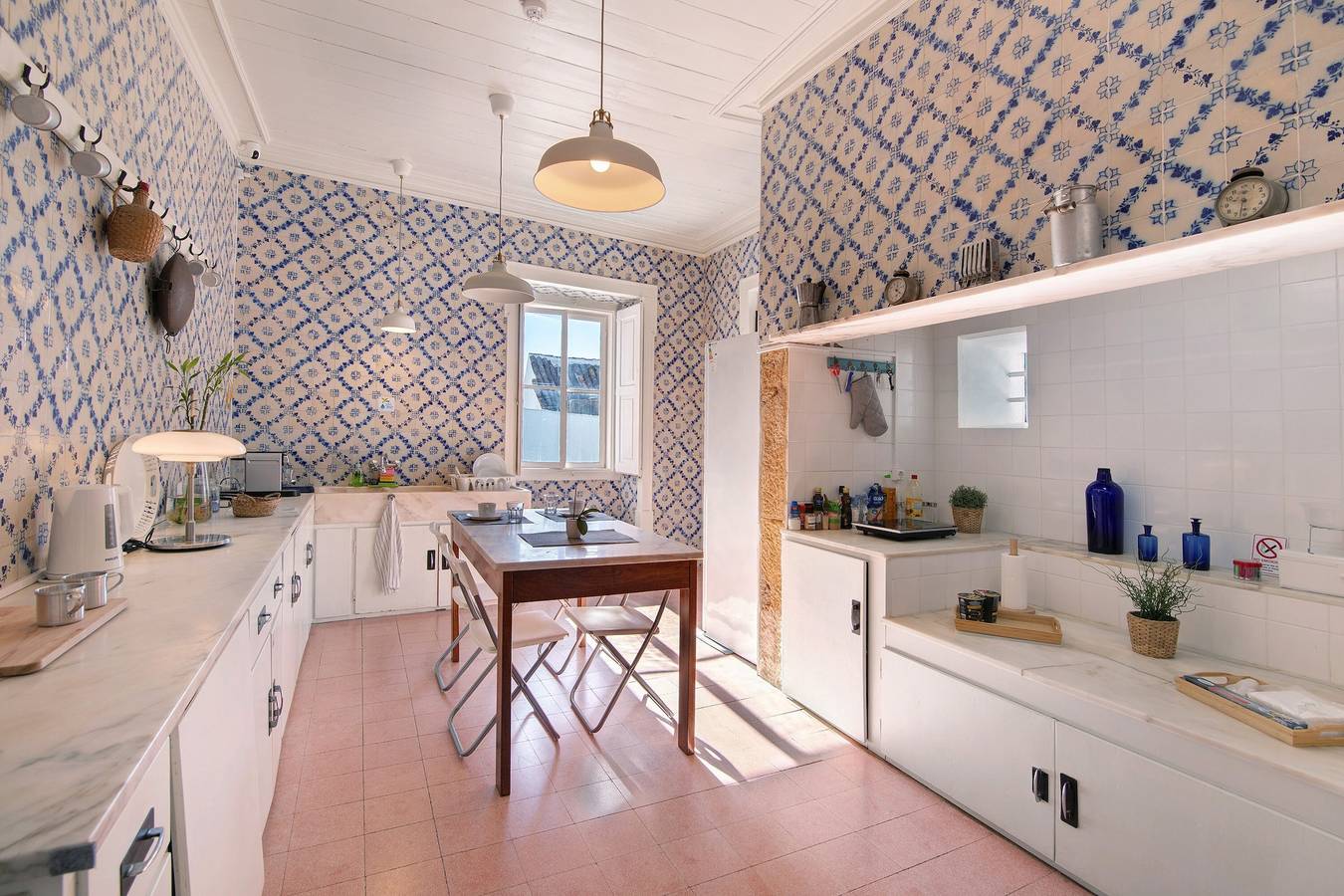 Kamer 'Quarto 7' met gedeeld terras, Wifi en airconditioning, foto 9