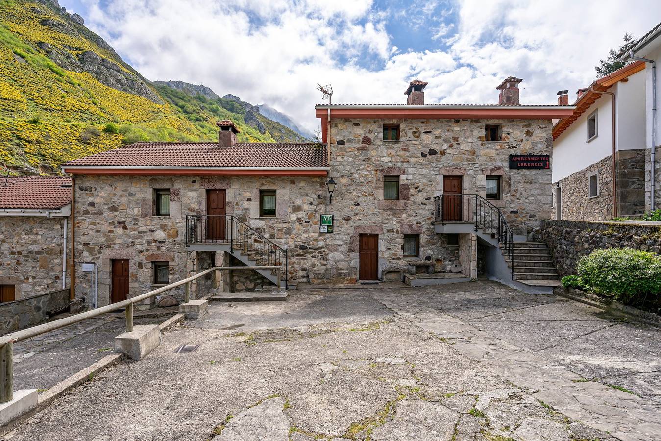 Ferienwohnung 'Lorences E' mit Bergblick in Somiedo, Cordillera Cantábrica