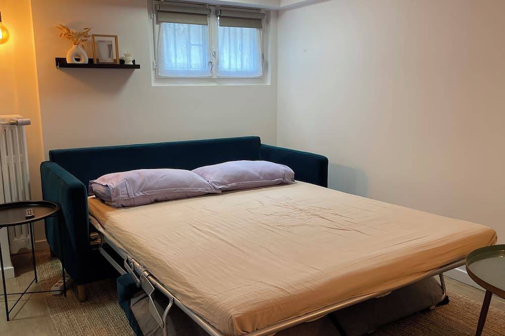 Apartamento entero, Rez de Jardin aux Portes de Paris in Maisons-Alfort, Valle del Marne